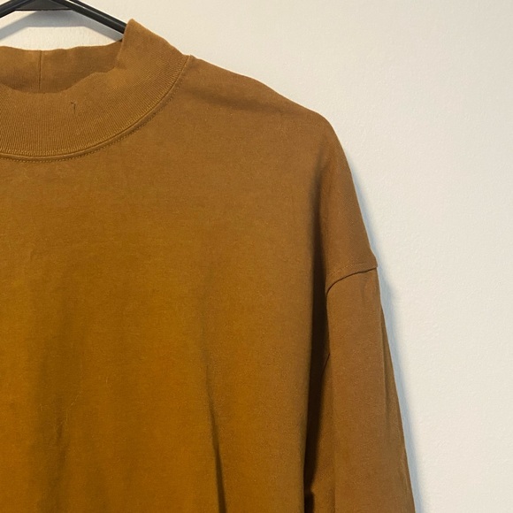 UNIQLO Mock Neck Midi Dress - Picture 2 of 3